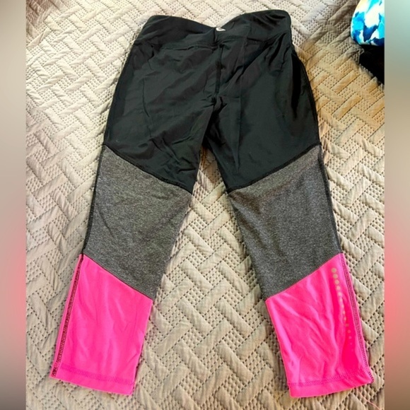 Avia Pants - Leggings​​​​